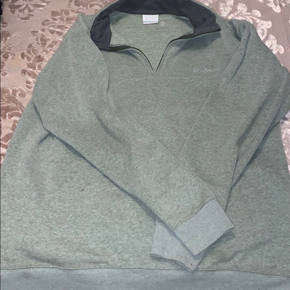 Columbia pullover